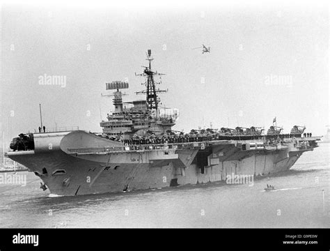 falklands war hms hermes